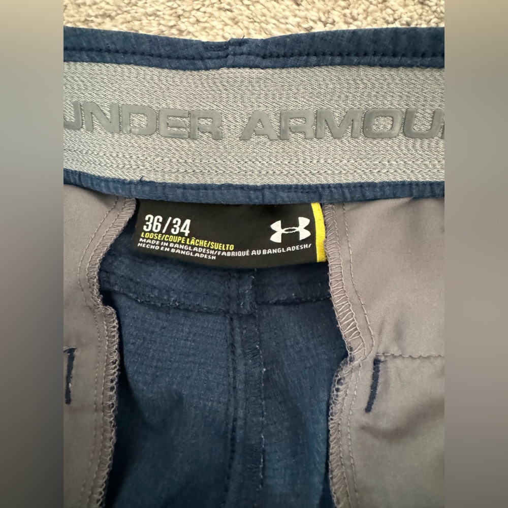 Under Armour navy blue golf pants